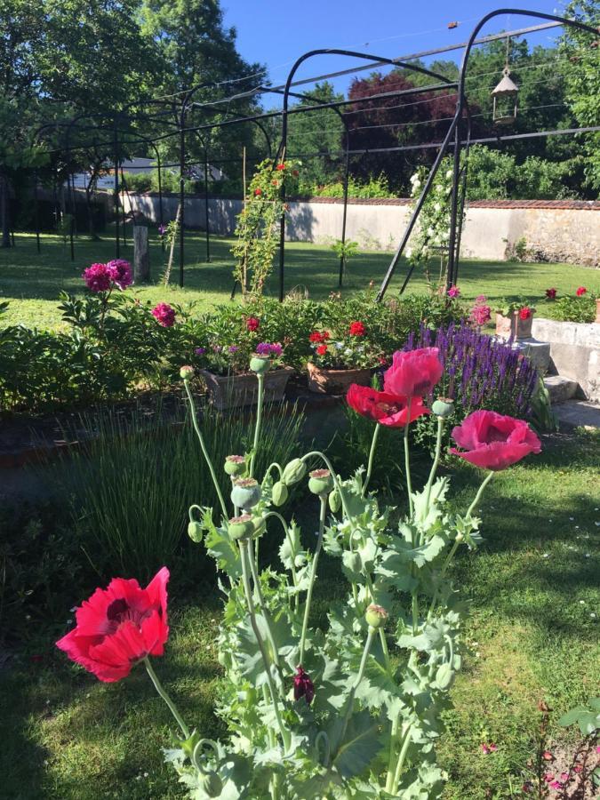La Valiniere Bed & Breakfast Seur Exterior photo